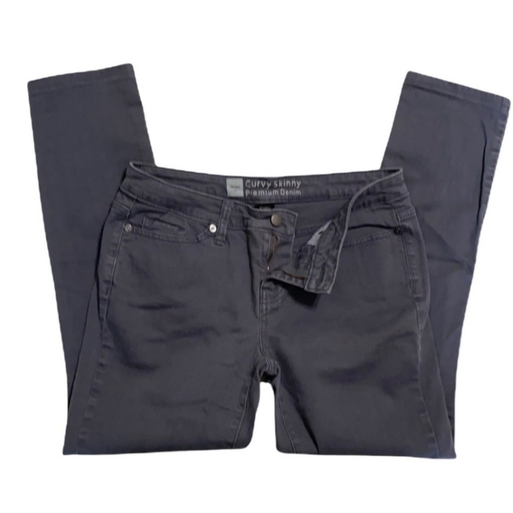 Mossimo Curvy Skinny  Premium Denim Jeans Size 6